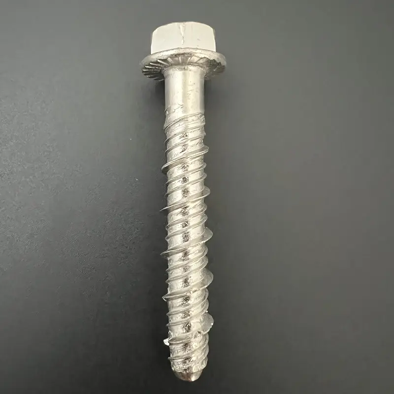 Cad a Dhéanann Bolt Ancaire Coincréite Hex Flange Iontaofa le haghaidh Tógála Trom-Dleachta?